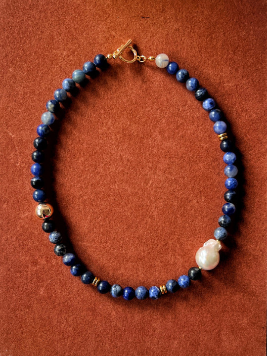 BLUE LUXURY NECKLACE 