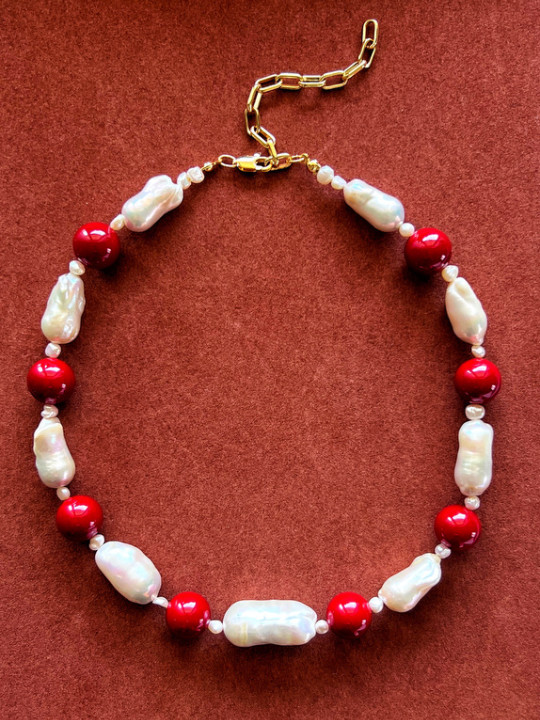 BAROQUE PEARLS NECKLACE 