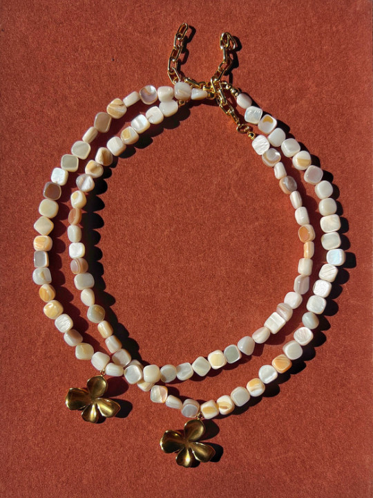 SHELL PEARLS CHOKER SHELL PEARLS CHOKER