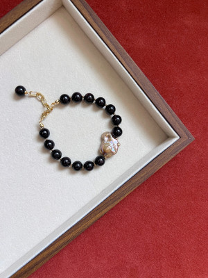 GARNET FLOWER BRACELET 