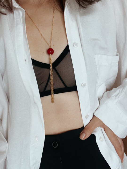 RED CHAIN RED CHAIN