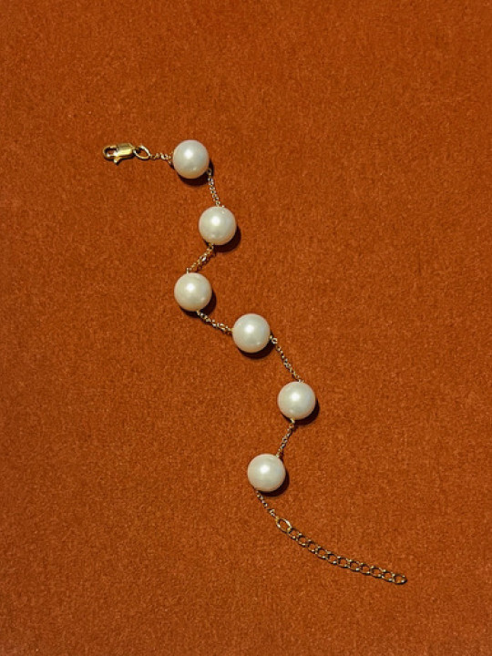 SIX SHELL PEARLS BRACELET 