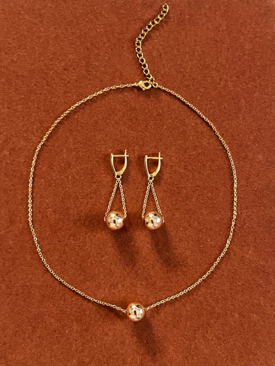 GOLD BEADS SET GOLD BEADS SET